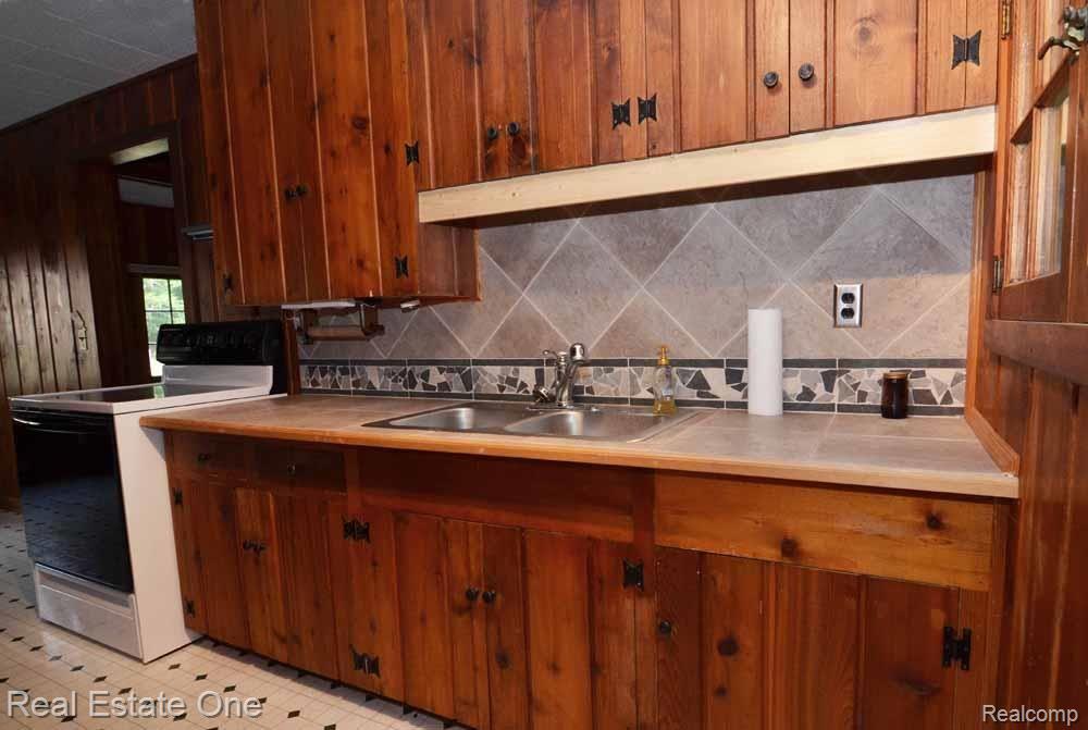 4054 Hazel Road Lincoln, MI 48742 - Photo 13 of 28 2014-07-31 22.52