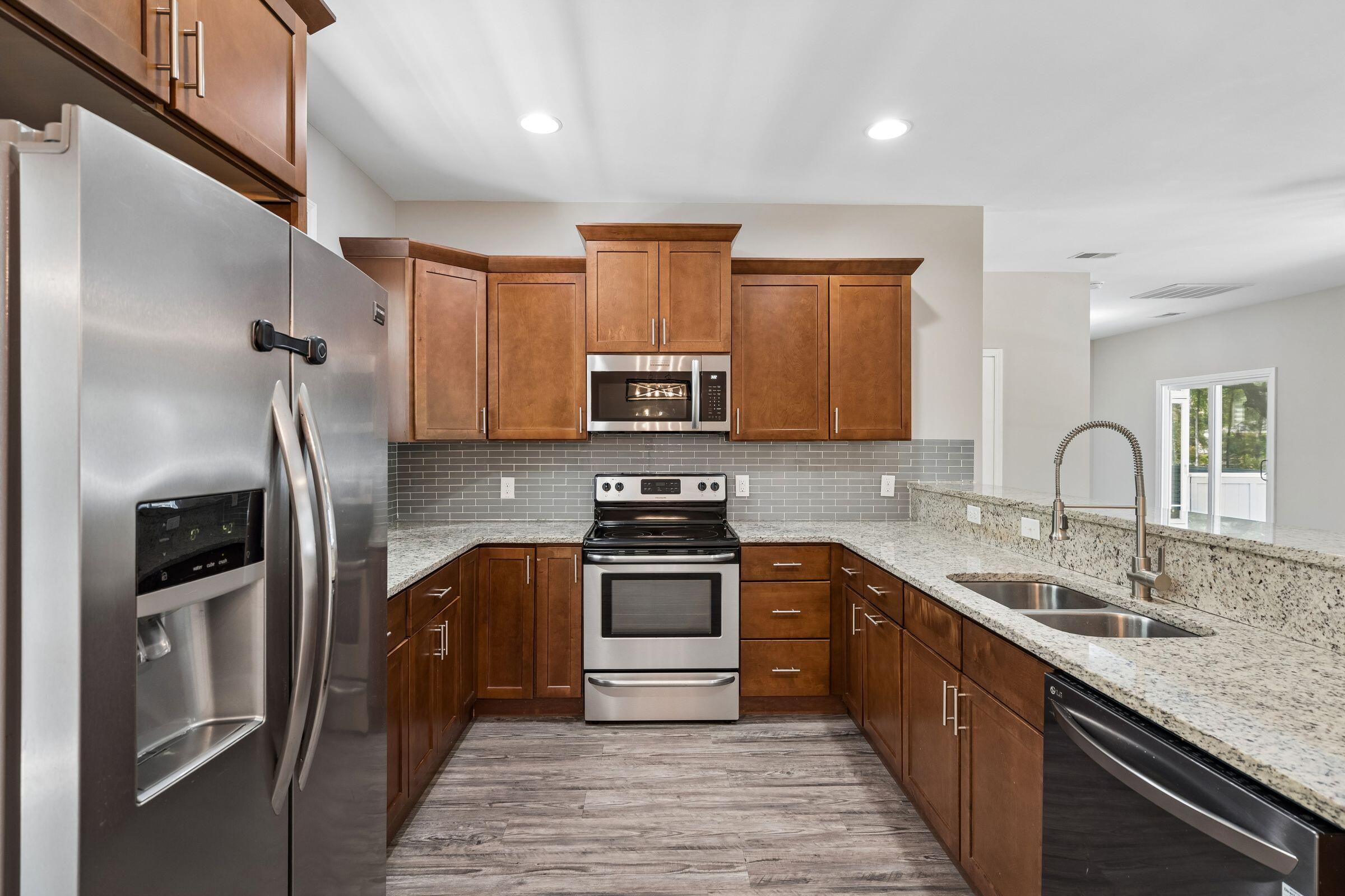 958 State Rd S-10-858 Mount Pleasant, SC 29429 - Photo 9 of 50 958BeehiveRd-KeenEyeMarketing-022