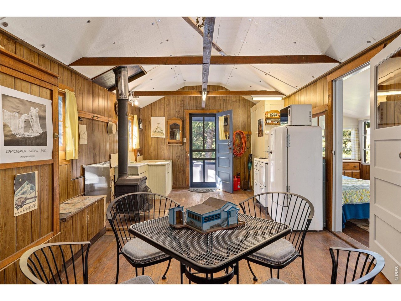 10763 Twin Spruce Road Golden, CO 80403 - Photo 13 of 40