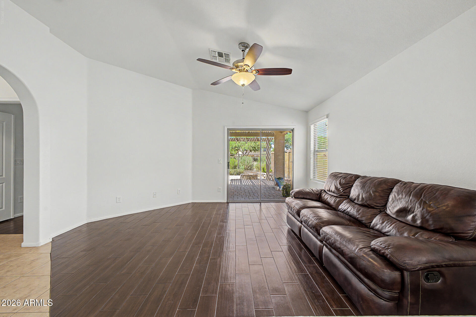 4207 East Sandy Way Gilbert, AZ 85297 - Photo 4 of 33 10 - Sandy
