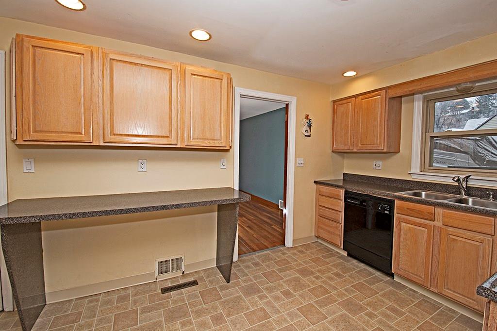 1167 Lapish Road Pittsburgh, PA 15212 - Photo 8 of 22