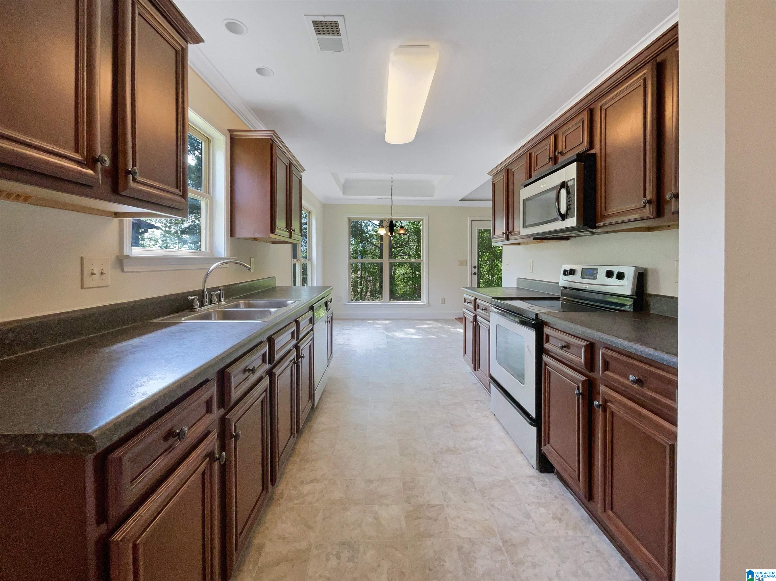 1076 Emerald Ridge Drive Calera, AL 35040 - Photo 20 of 20 Gallery Image 20
