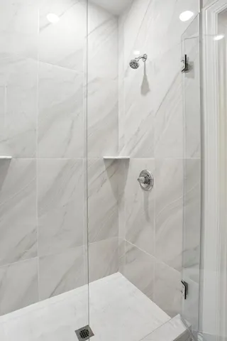 $629,899 | 27221 Pete's Hl Trail, Elko New Market, MN 55020