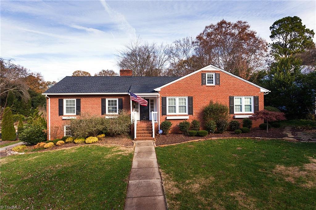 2741 Spring Garden Road Winston-Salem, NC 27106 - Photo 1 of 30 Front of home - new roof 2017