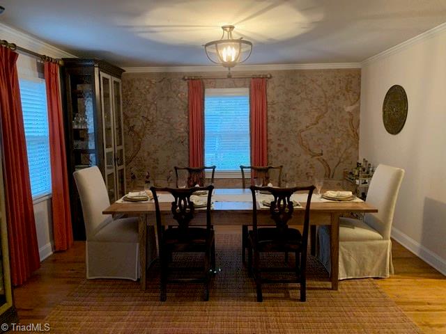 2741 Spring Garden Road Winston-Salem, NC 27106 - Photo 11 of 30 Dining room with new light fixture
