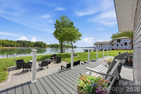 $1,490,000 | 8029 Lucky Creek Lane, Denver, NC 28037