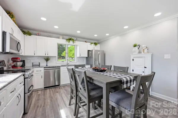 $1,490,000 | 8029 Lucky Creek Lane, Denver, NC 28037