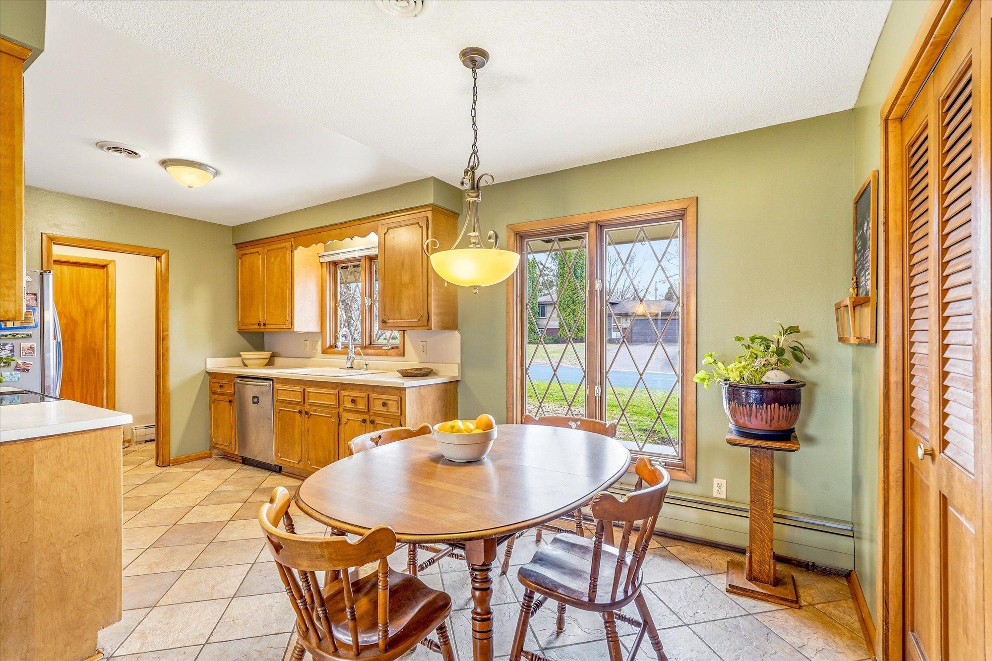 171 Rice Creek Terrace Northeast Fridley, MN 55432 - Photo 11 of 40