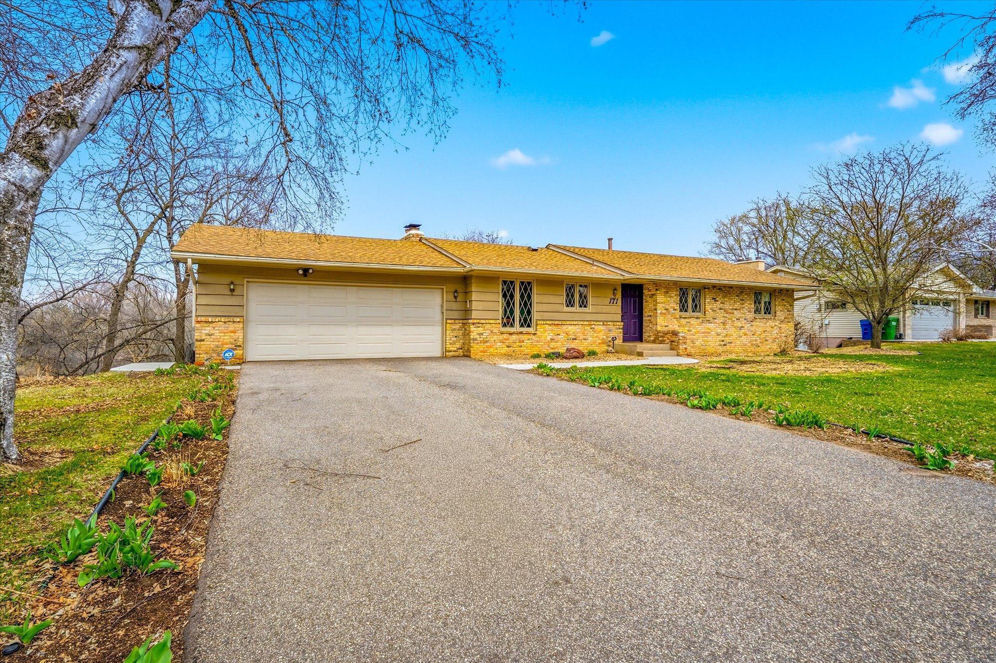 171 Rice Creek Terrace Northeast Fridley, MN 55432 - Photo 2 of 40