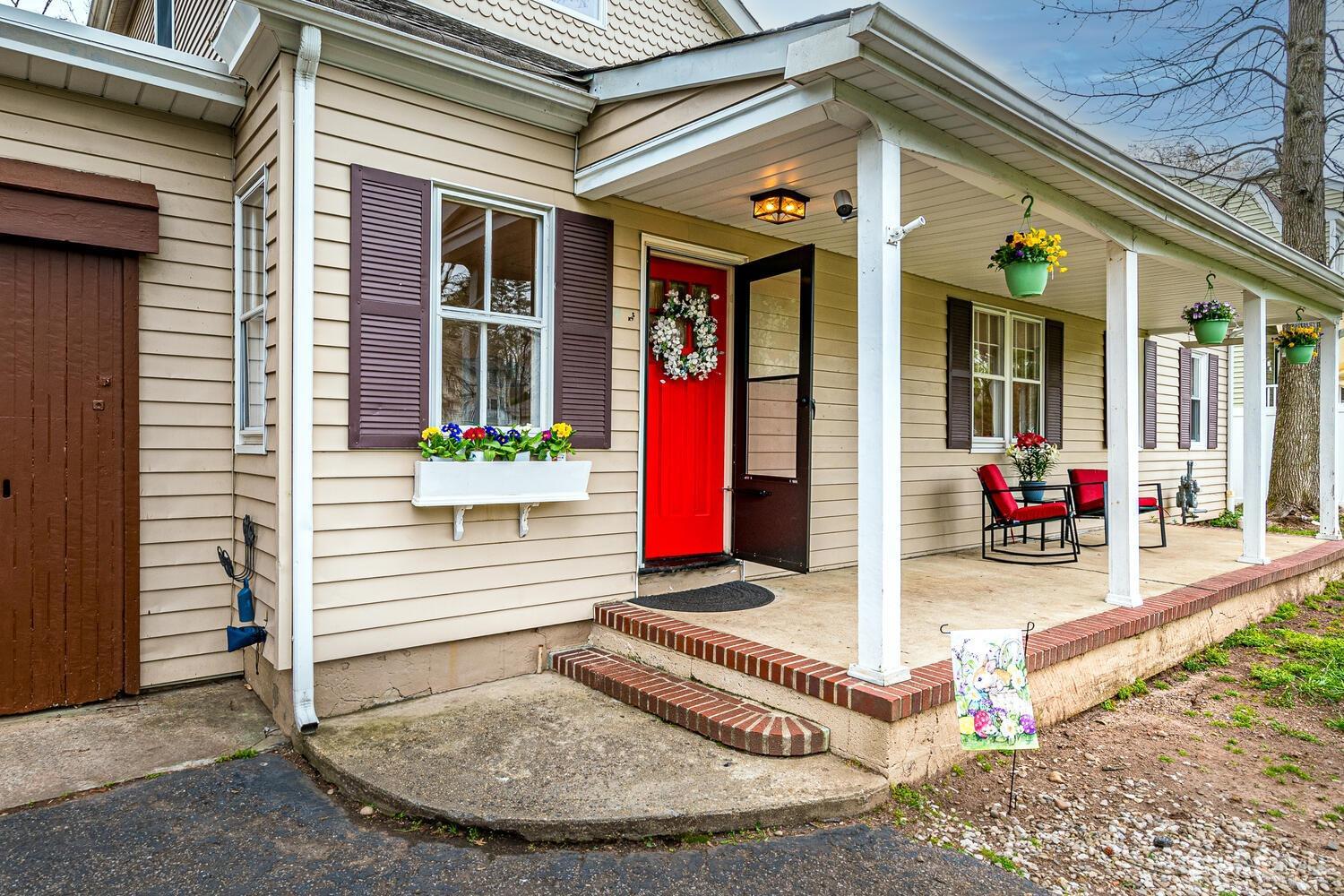 13 Herron Road Edison, NJ 08820 - Photo 14 of 51 a view of a house with entrance gate