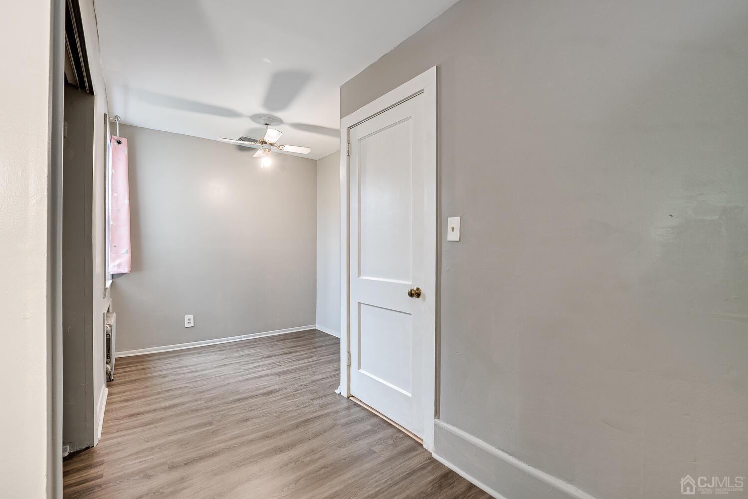 13 Herron Road Edison, NJ 08820 - Photo 34 of 51 wooden floor in an empty room