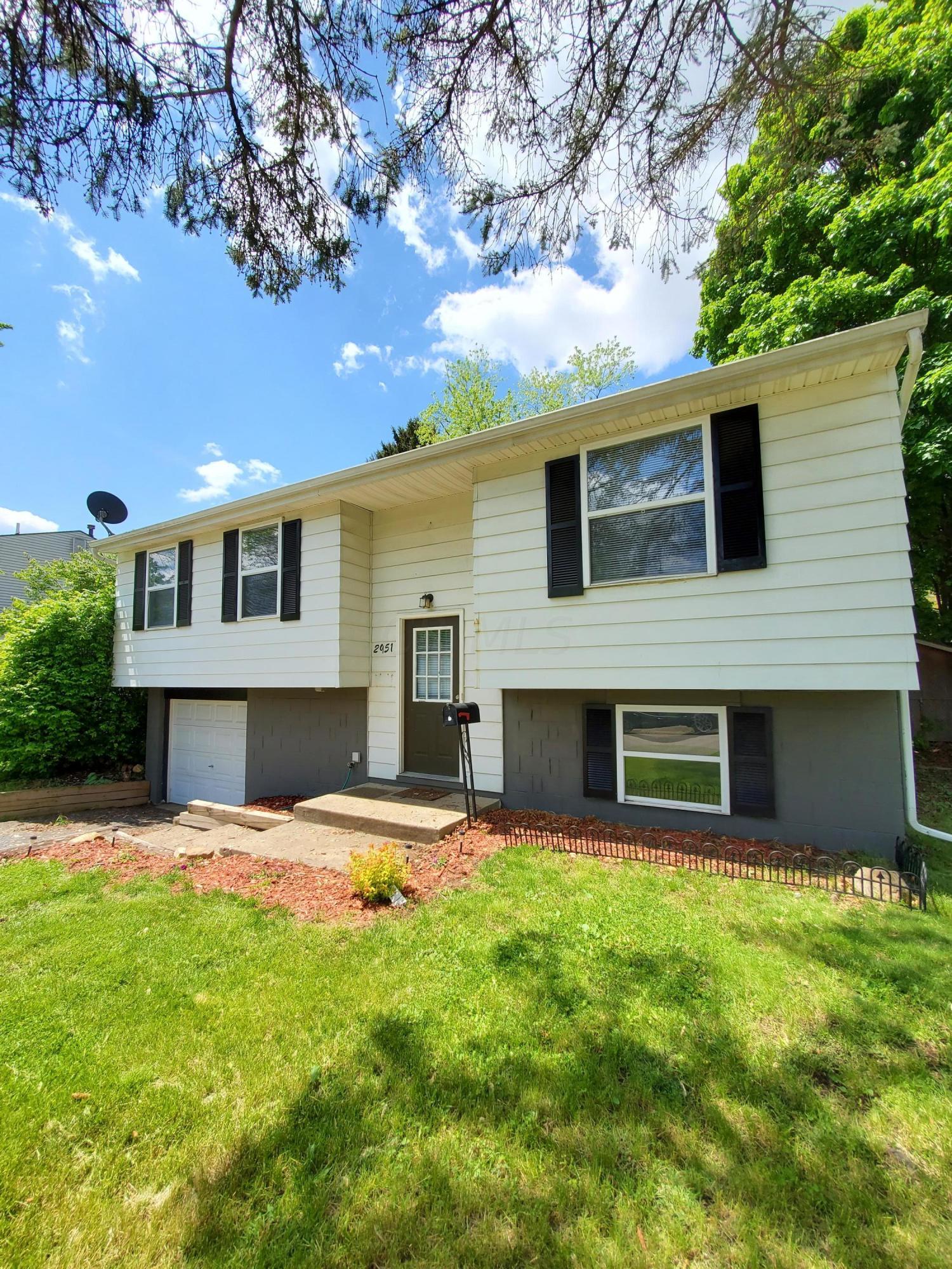 2951 Olivette Road Columbus, OH 43232 - Photo 3 of 56 Gallery Image 3