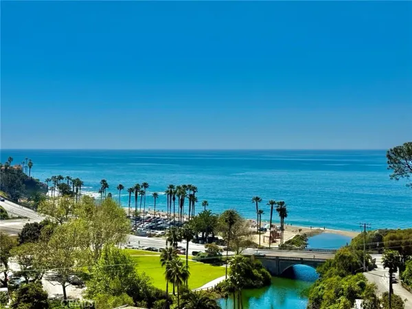 $2,100,000 | 21712 Wesley Drive, Laguna Beach, CA 92651