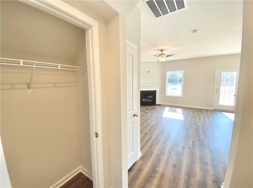 314 Phillips Drive Pendleton, SC 29670 - Photo 4 of 21 Gallery Image 4