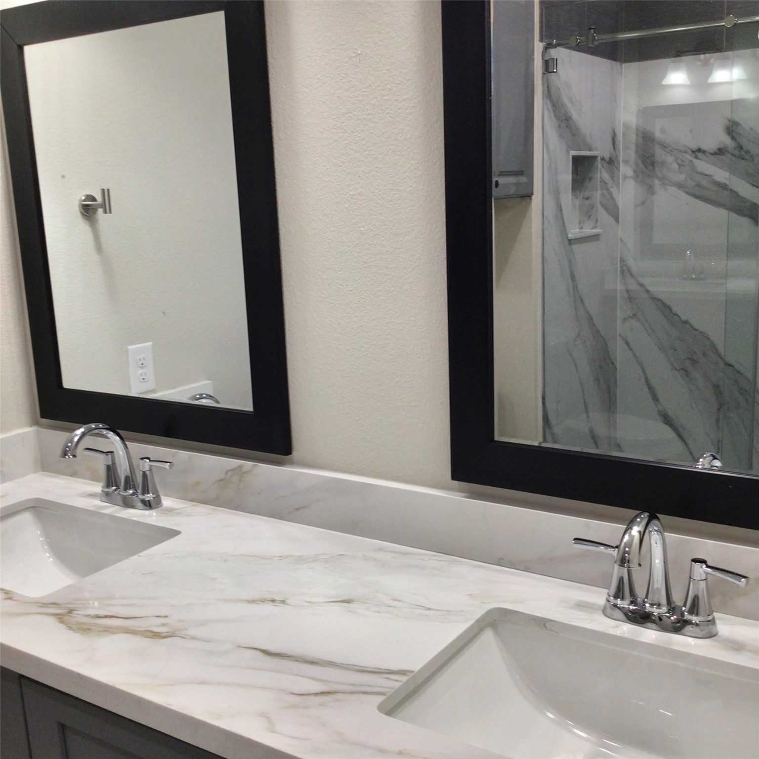2109 Marnel Road, Unit F Houston, TX 77055 - Photo 18 of 29 a bathroom with a granite countertop sink and a mirror