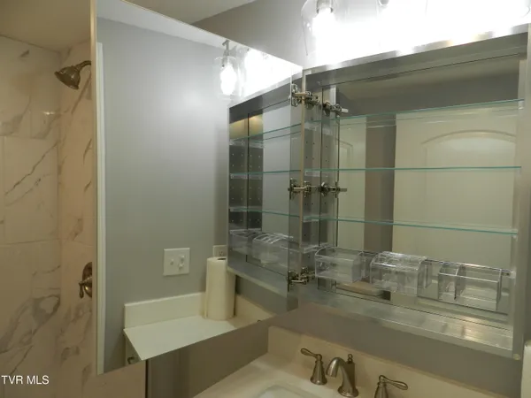 $399,000 | 460 Park Street, Gate City, VA 24251