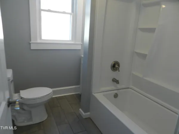 $399,000 | 460 Park Street, Gate City, VA 24251