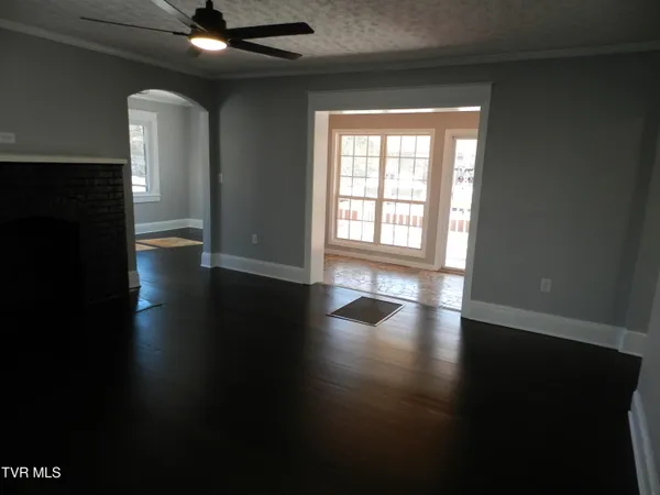 $399,000 | 460 Park Street, Gate City, VA 24251