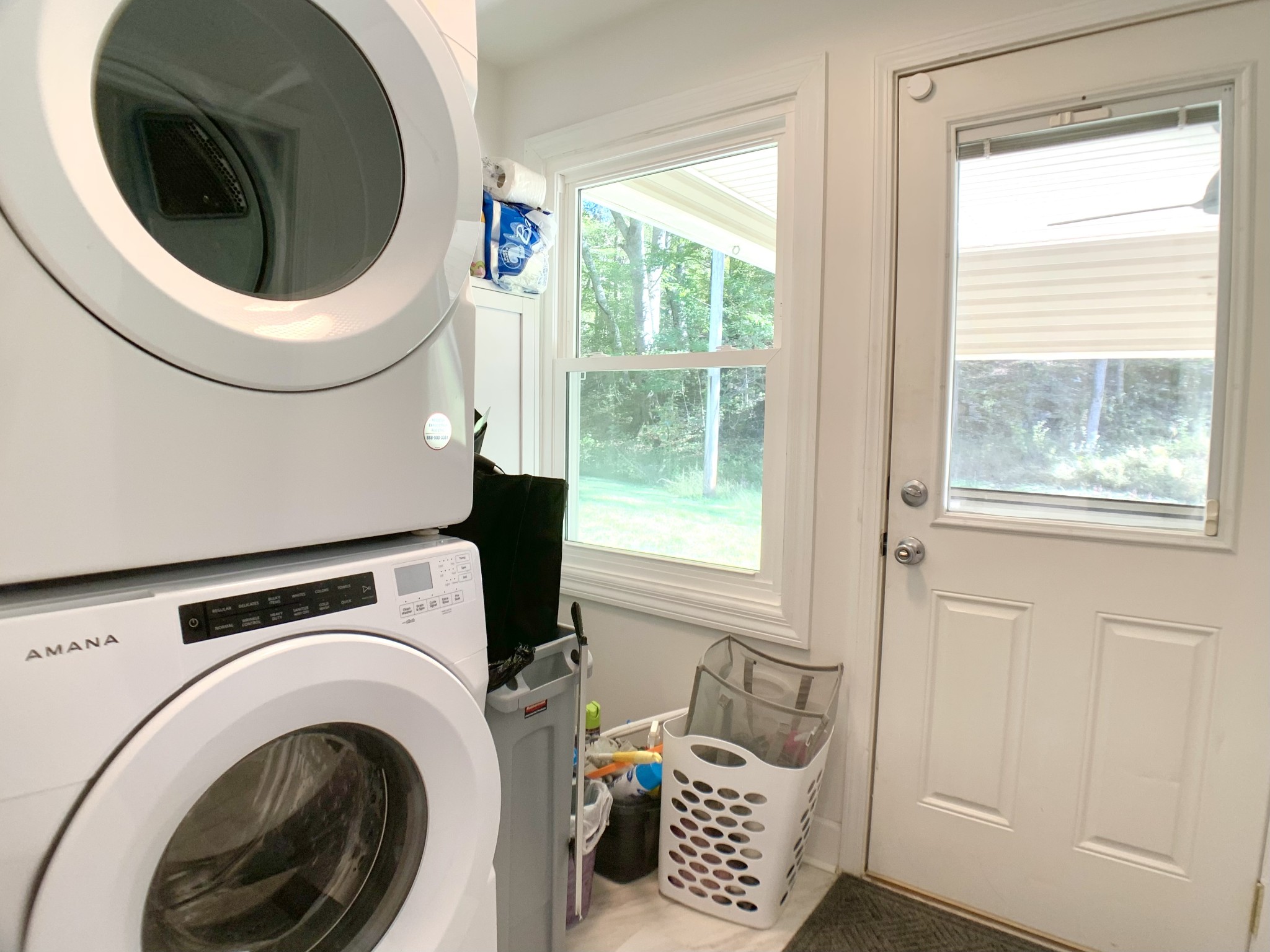 3979 Lem Davis Road Cunningham, TN 37052 - Photo 42 of 70 a room with a washer and dryer