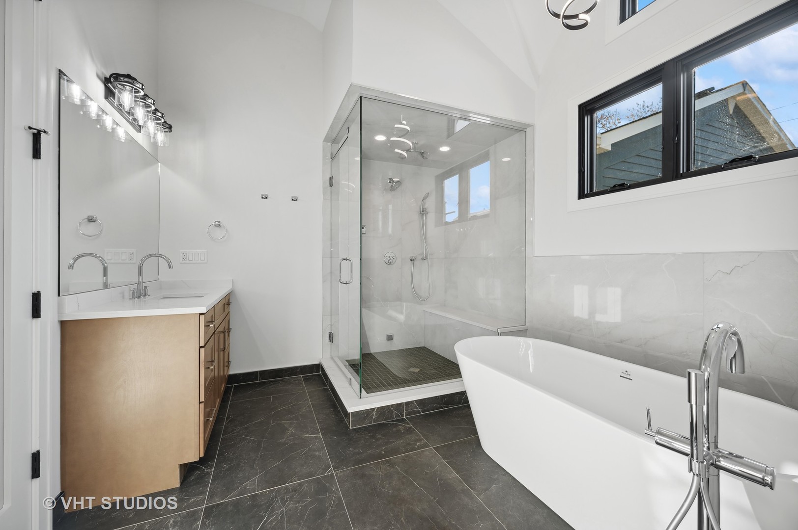 3018 North Seminary Avenue Chicago, IL 60657 - Photo 24 of 62