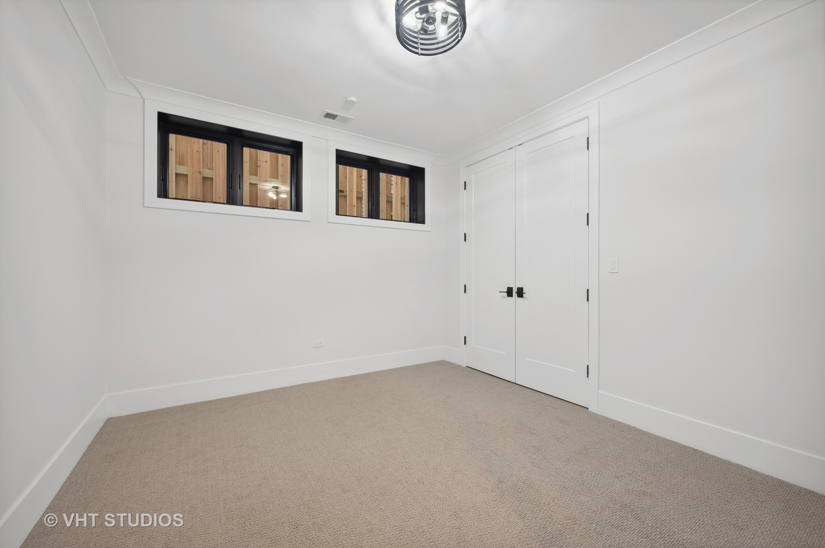 3018 North Seminary Avenue Chicago, IL 60657 - Photo 49 of 62 a view of an empty room with a window
