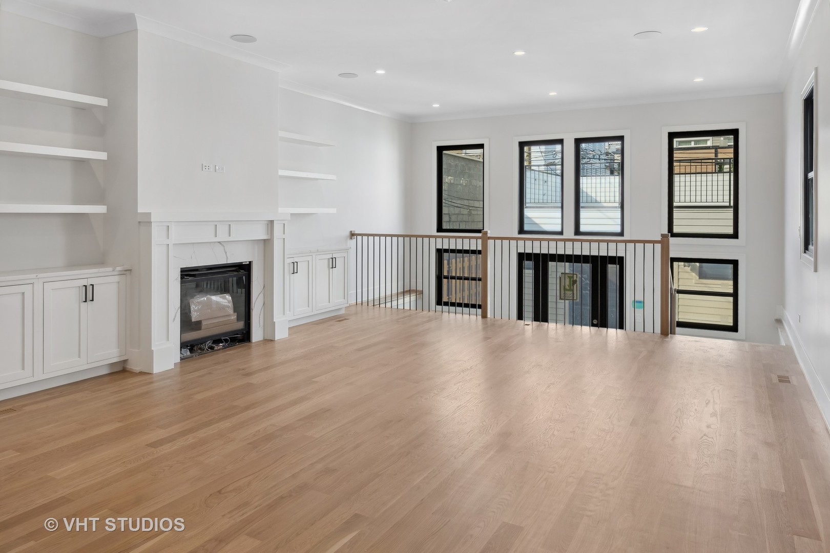 3018 North Seminary Avenue Chicago, IL 60657 - Photo 9 of 62