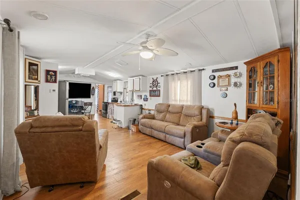 $200,000 | 7154 County Road 651, Bushnell, FL 33513