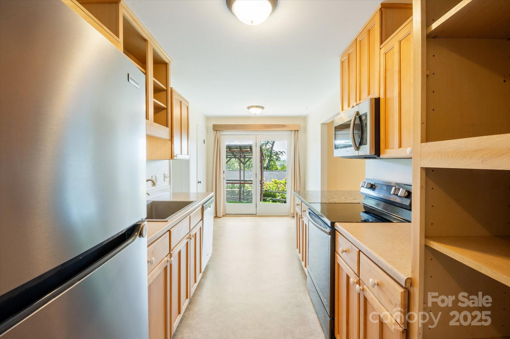 88 Gibson Road Asheville, NC 28804 - Photo 11 of 34 Gallery Image 11