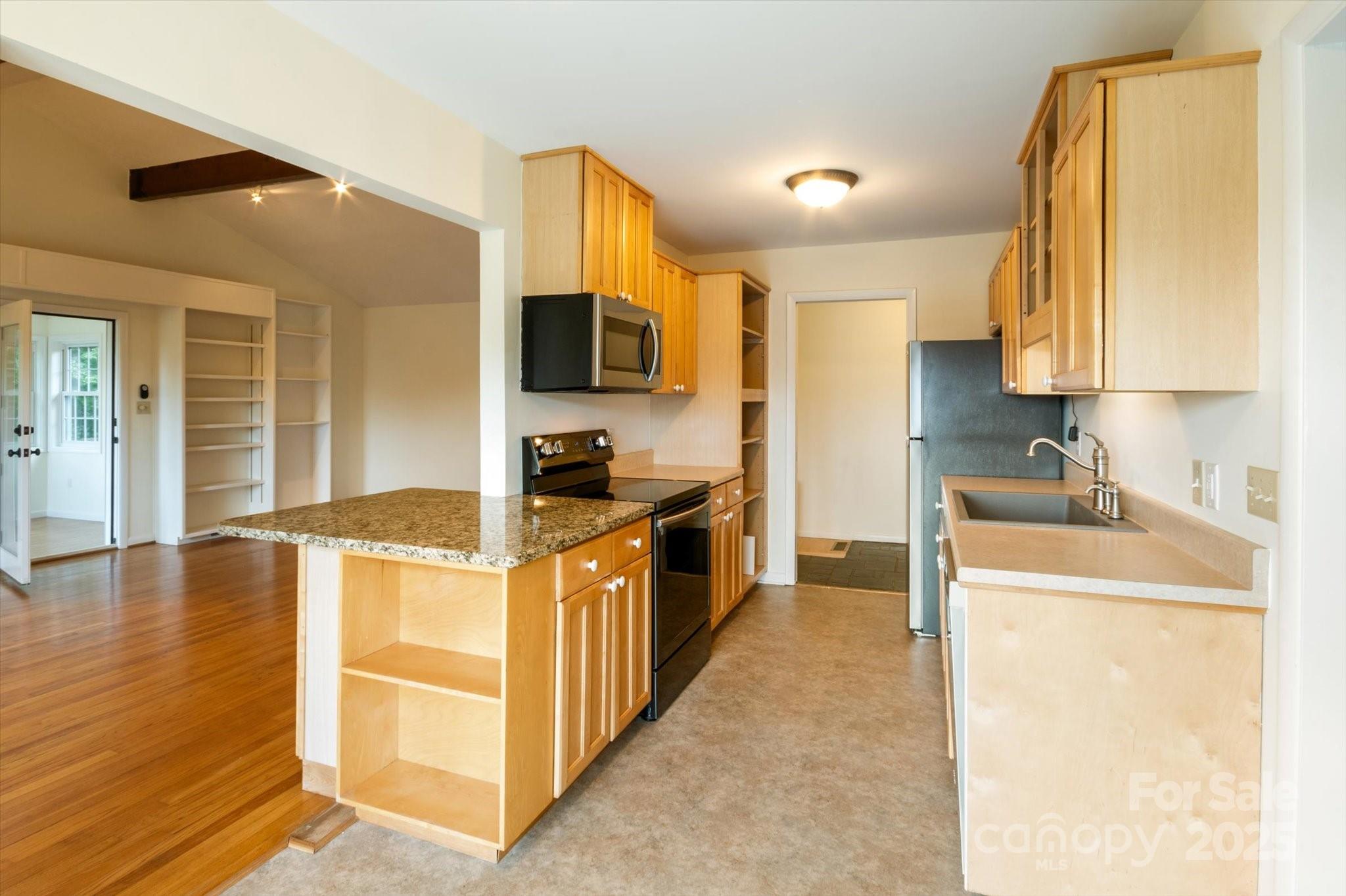 88 Gibson Road Asheville, NC 28804 - Photo 8 of 34 Gallery Image 8