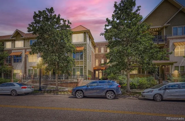 a car parked in front of a building