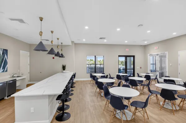$2,350 | 5908 Via Delray Boulevard, Unit B, Delray Beach, FL 33484