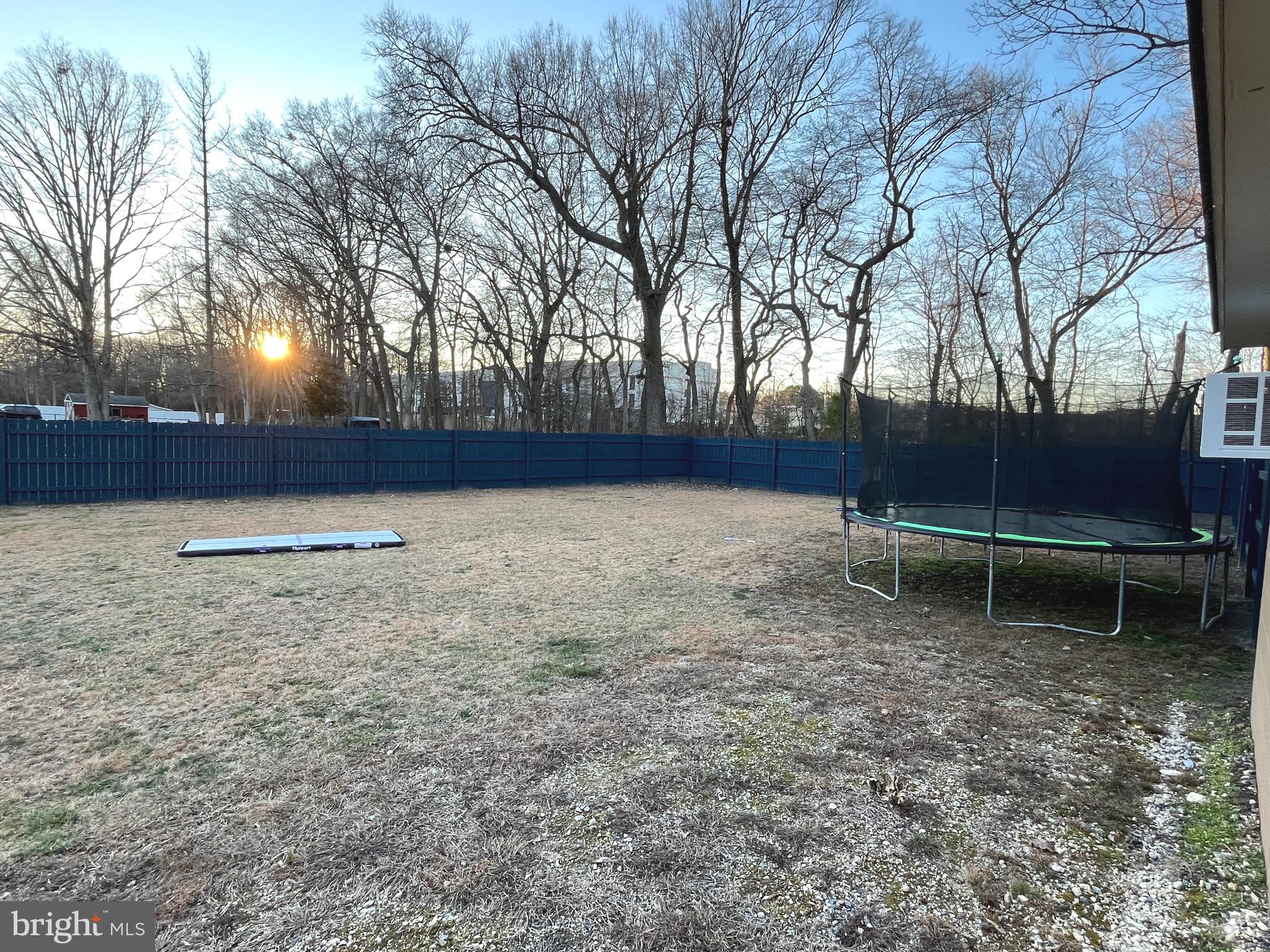 3791 Old Washington Road Waldorf, MD 20602 - Photo 20 of 25 Yard, yard, & more yard!