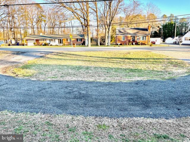 3791 Old Washington Road Waldorf, MD 20602 - Photo 2 of 25 Circular driveway for plenty of parking!