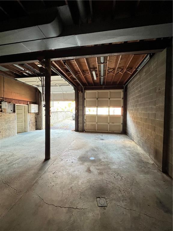 150 Wall Street Rochester, PA 15074 - Photo 18 of 23 a view of empty room