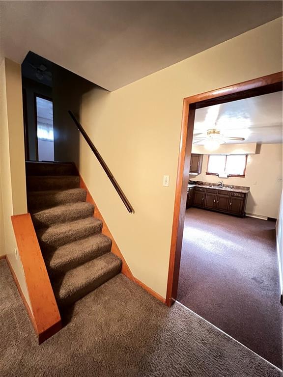 150 Wall Street Rochester, PA 15074 - Photo 6 of 23 a view of entryway and hall