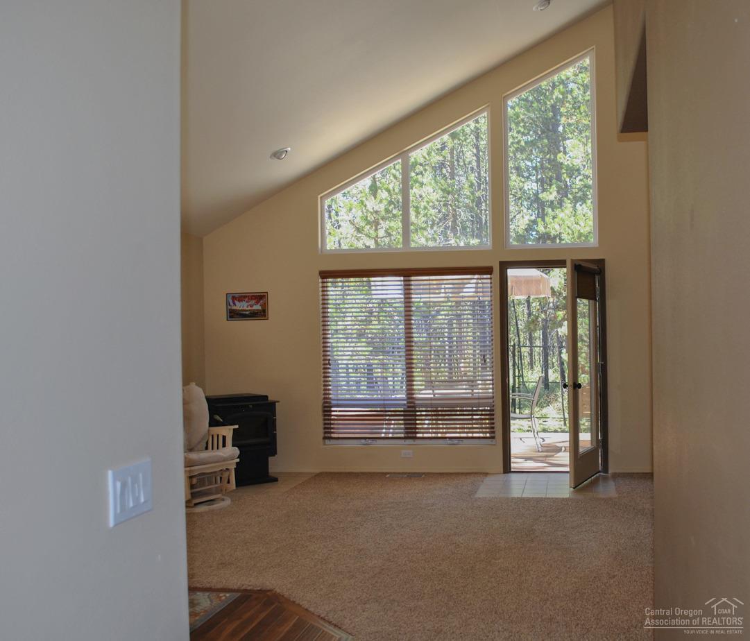 17200 Covina Road Bend, OR 97707 - Photo 8 of 25 Additional Photo