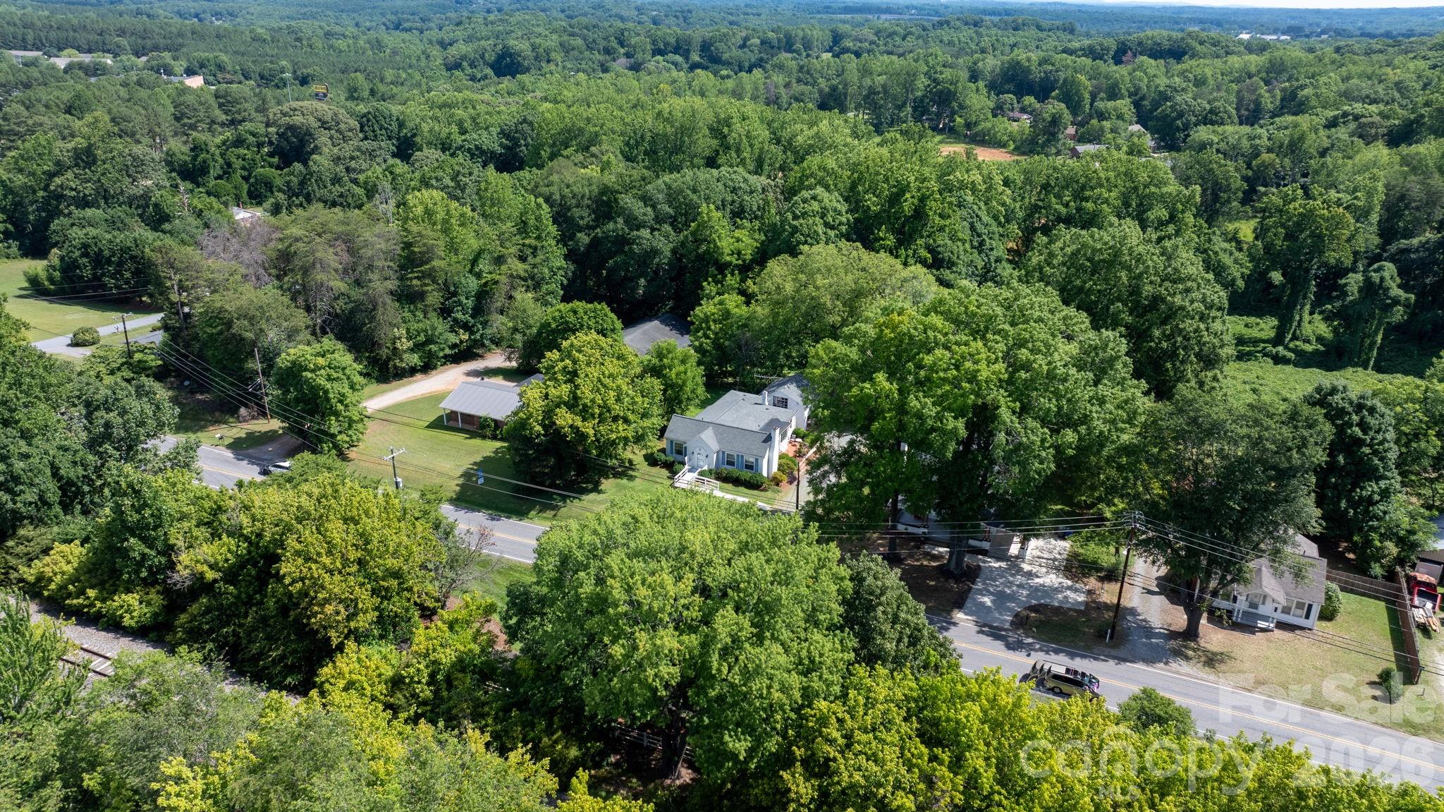 608 1st Street West Conover, NC 28613 - Photo 15 of 35