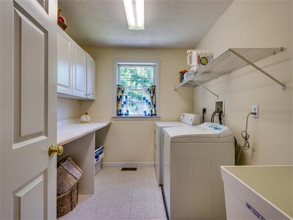 167 Middle Road Boxborough, MA 01719 - Photo 20 of 29 Gallery Image 20