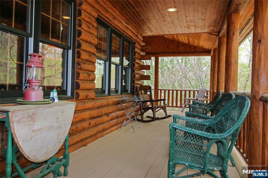 31 Kent Road Newton, NJ 07860 - Photo 6 of 42