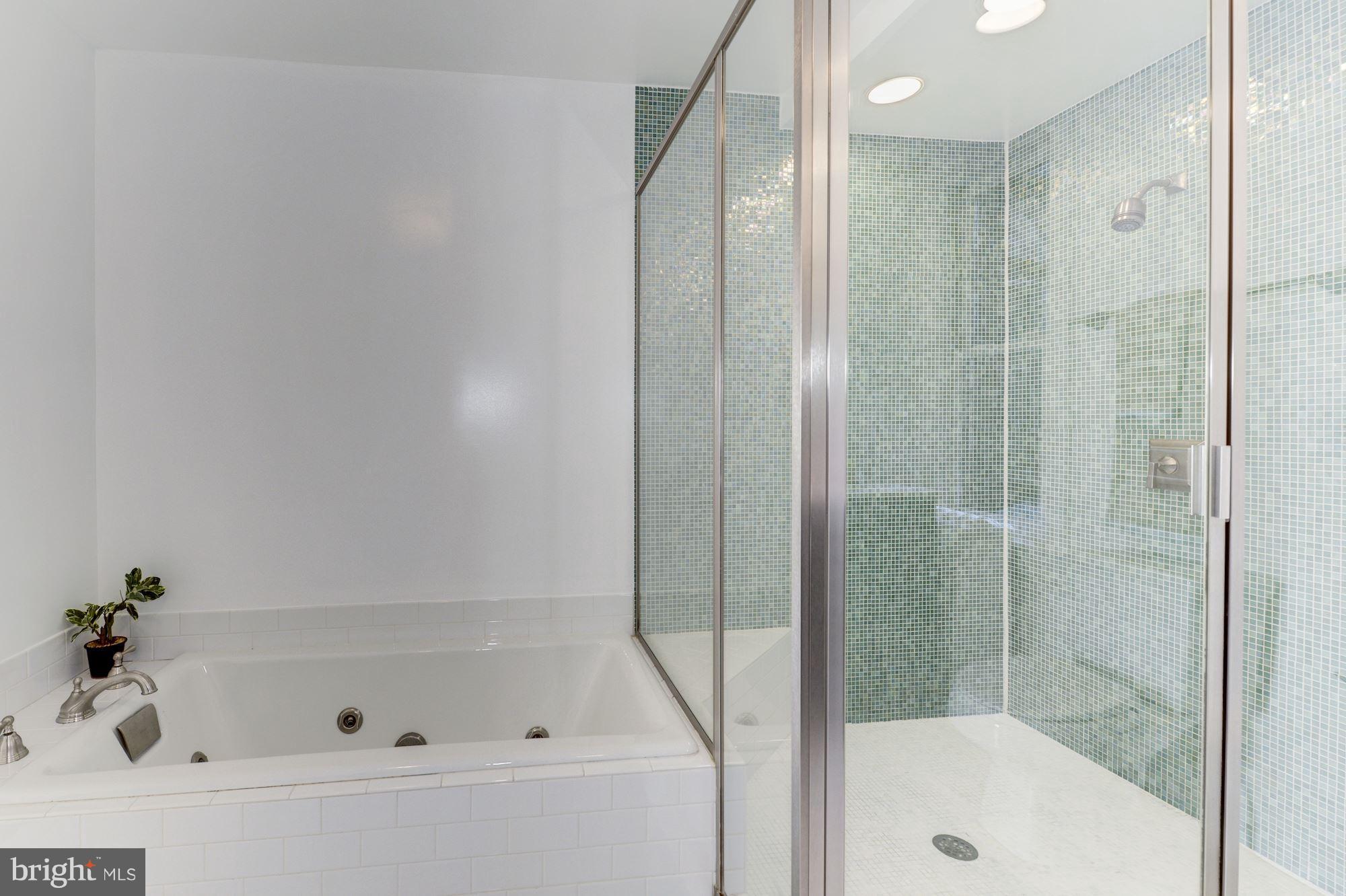 1821 Kalorama Road Northwest Washington, DC 20009 - Photo 35 of 65 Gallery Image 35