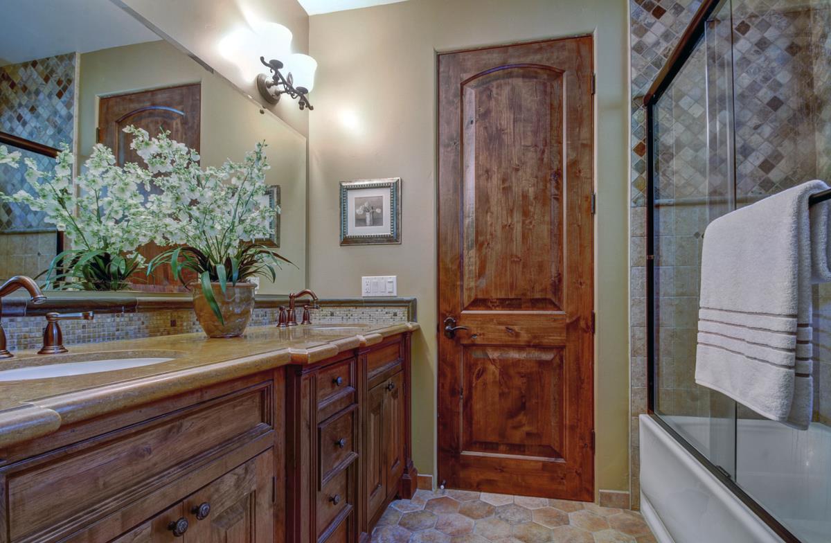 822 Olive Springs Road Soquel, CA 95073 - Photo 15 of 26 Gallery Image 15