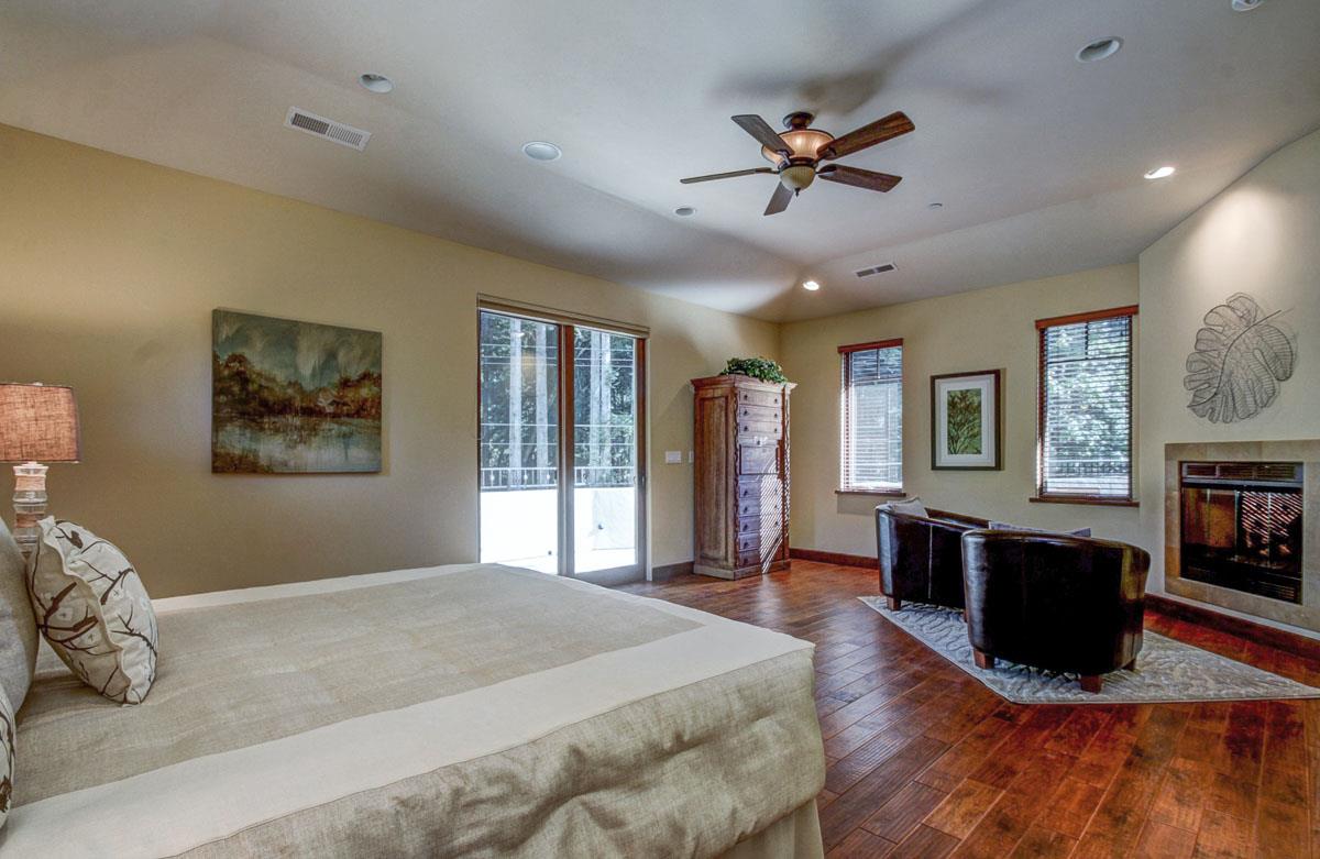 822 Olive Springs Road Soquel, CA 95073 - Photo 9 of 26 Gallery Image 9