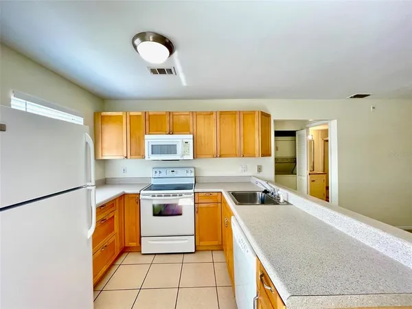 $1,395 | 26485 Rampart Boulevard, Unit E23, Punta Gorda, FL 33983