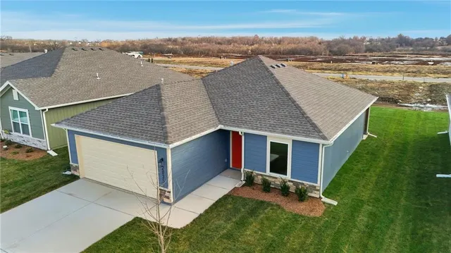 $330,285 | 869 North Buckeye Street, Gardner, KS 66030