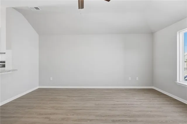 $330,285 | 869 North Buckeye Street, Gardner, KS 66030