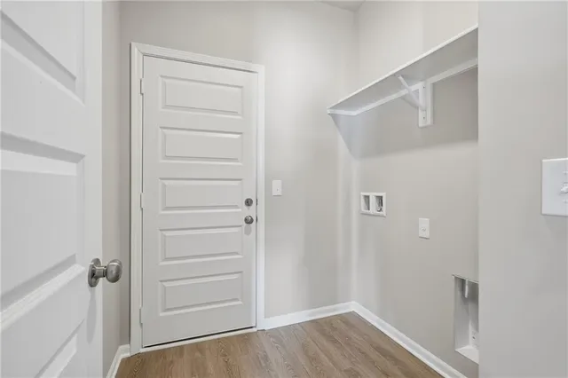 $330,285 | 869 North Buckeye Street, Gardner, KS 66030