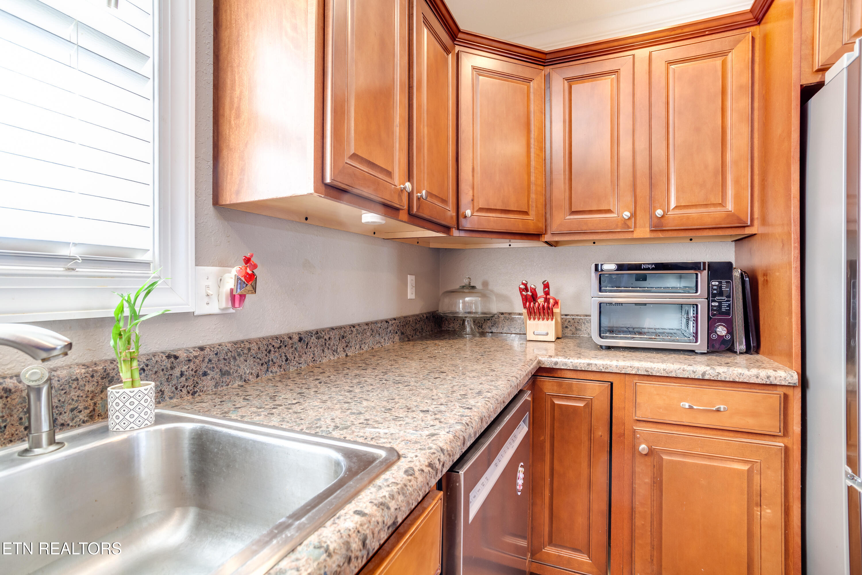 107 Mt Zion Road Jacksboro, TN 37757 - Photo 22 of 53 018260116-1-107RiverRdJacksboroTn-SMALL