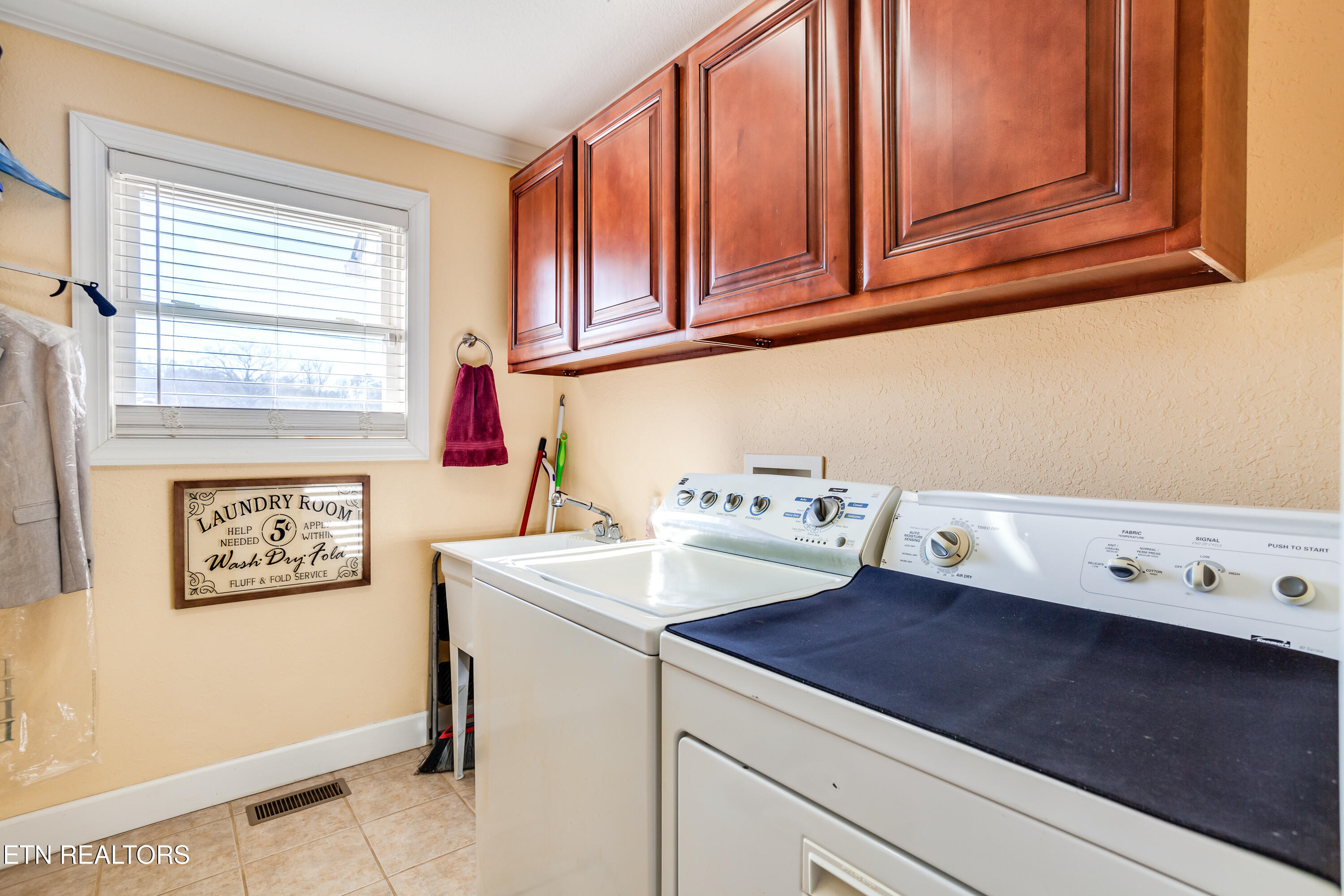 107 Mt Zion Road Jacksboro, TN 37757 - Photo 36 of 53 035260116-1-107RiverRdJacksboroTn-SMALL