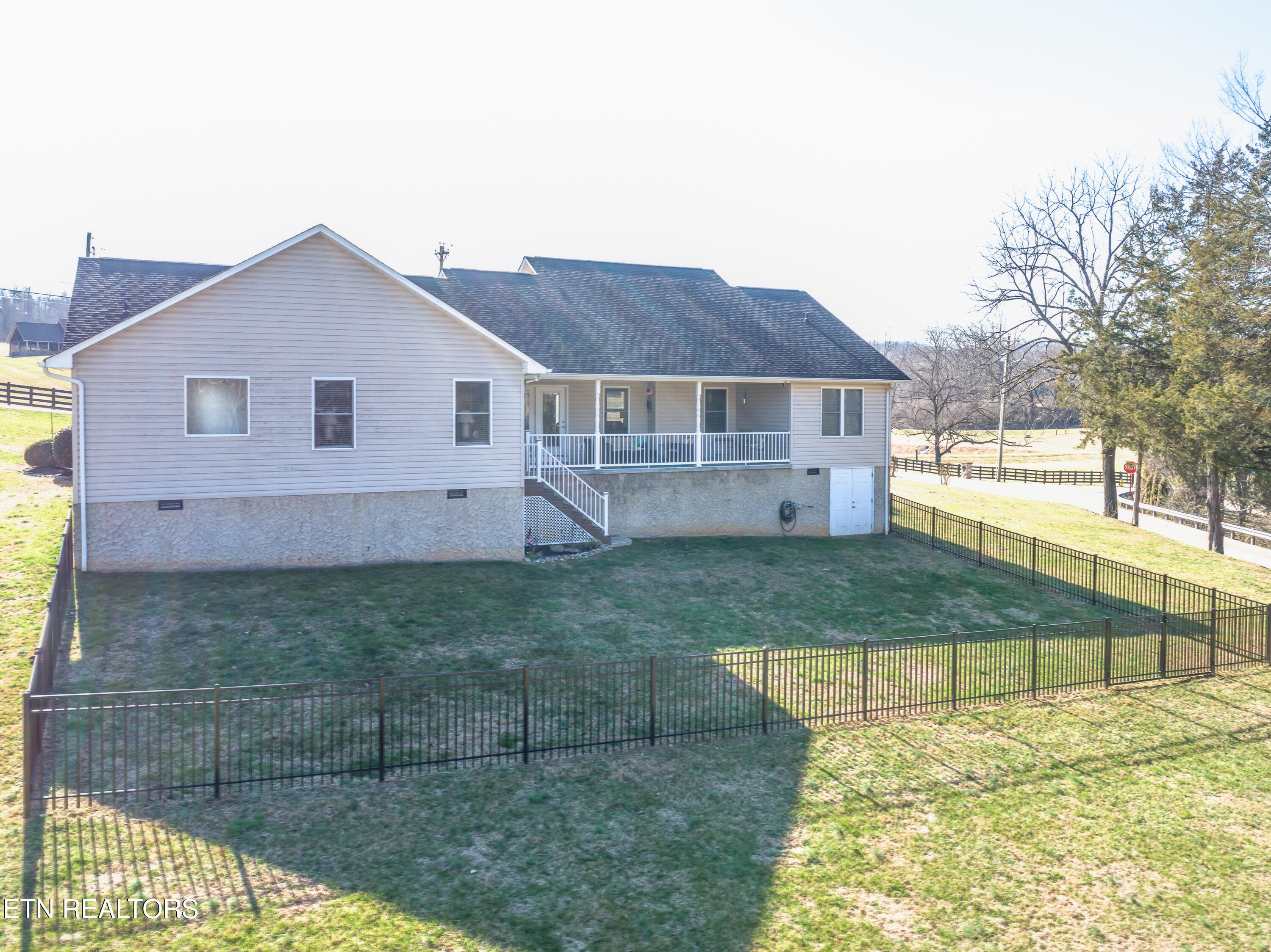 107 Mt Zion Road Jacksboro, TN 37757 - Photo 45 of 53 Fenced yard for the puppies