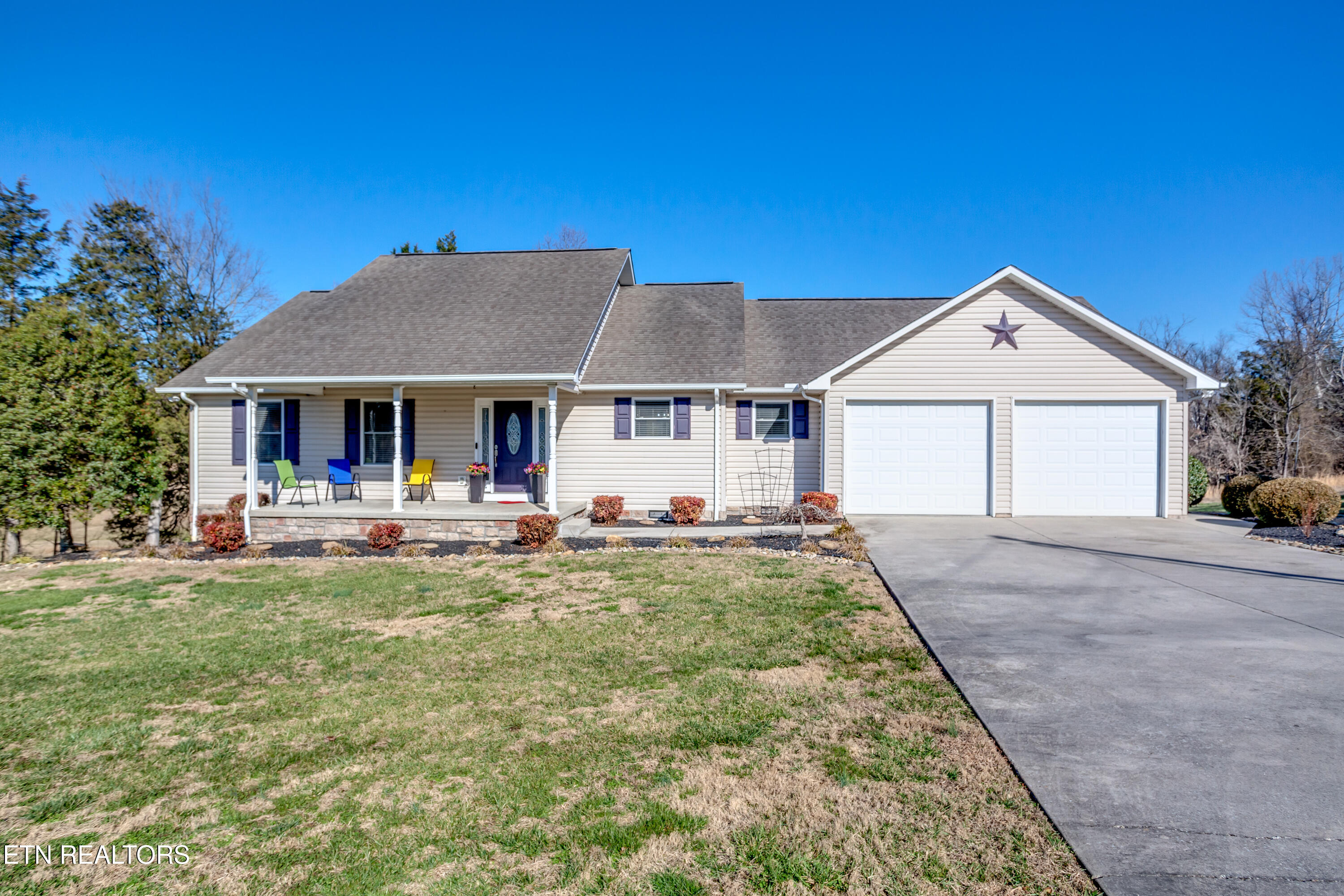 107 Mt Zion Road Jacksboro, TN 37757 - Photo 5 of 53 004260116-1-107RiverRdJacksboroTn-SMALL